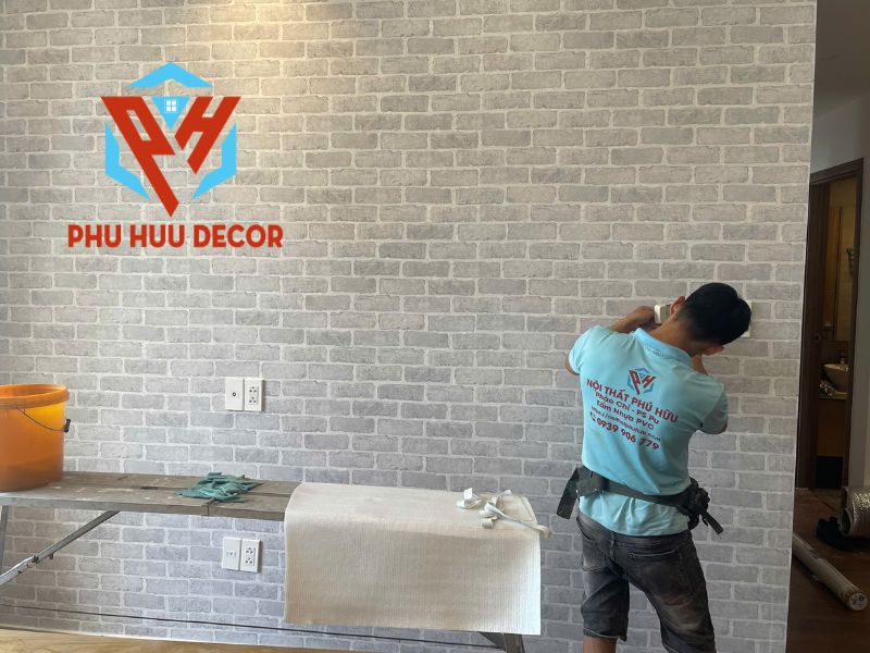 thi công giấy dán tường Hàn Quốc